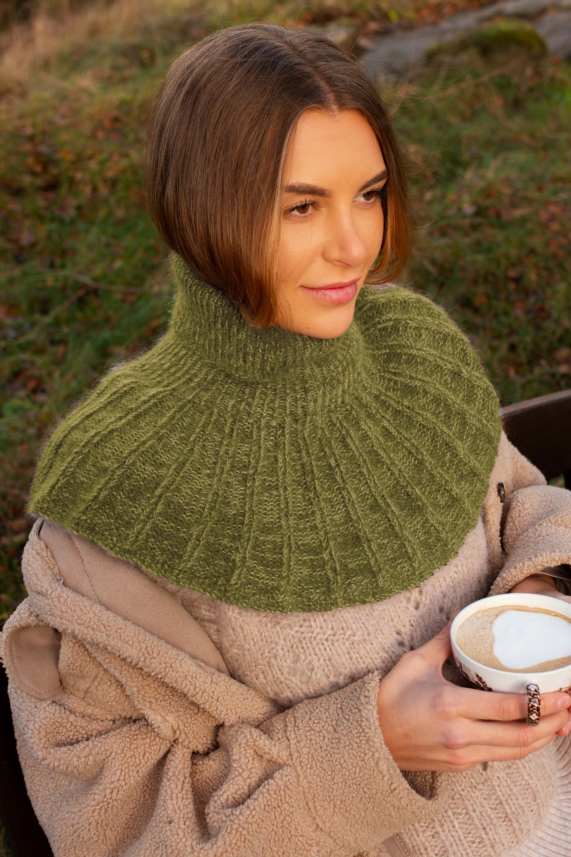 KVILE hals olivengrønn