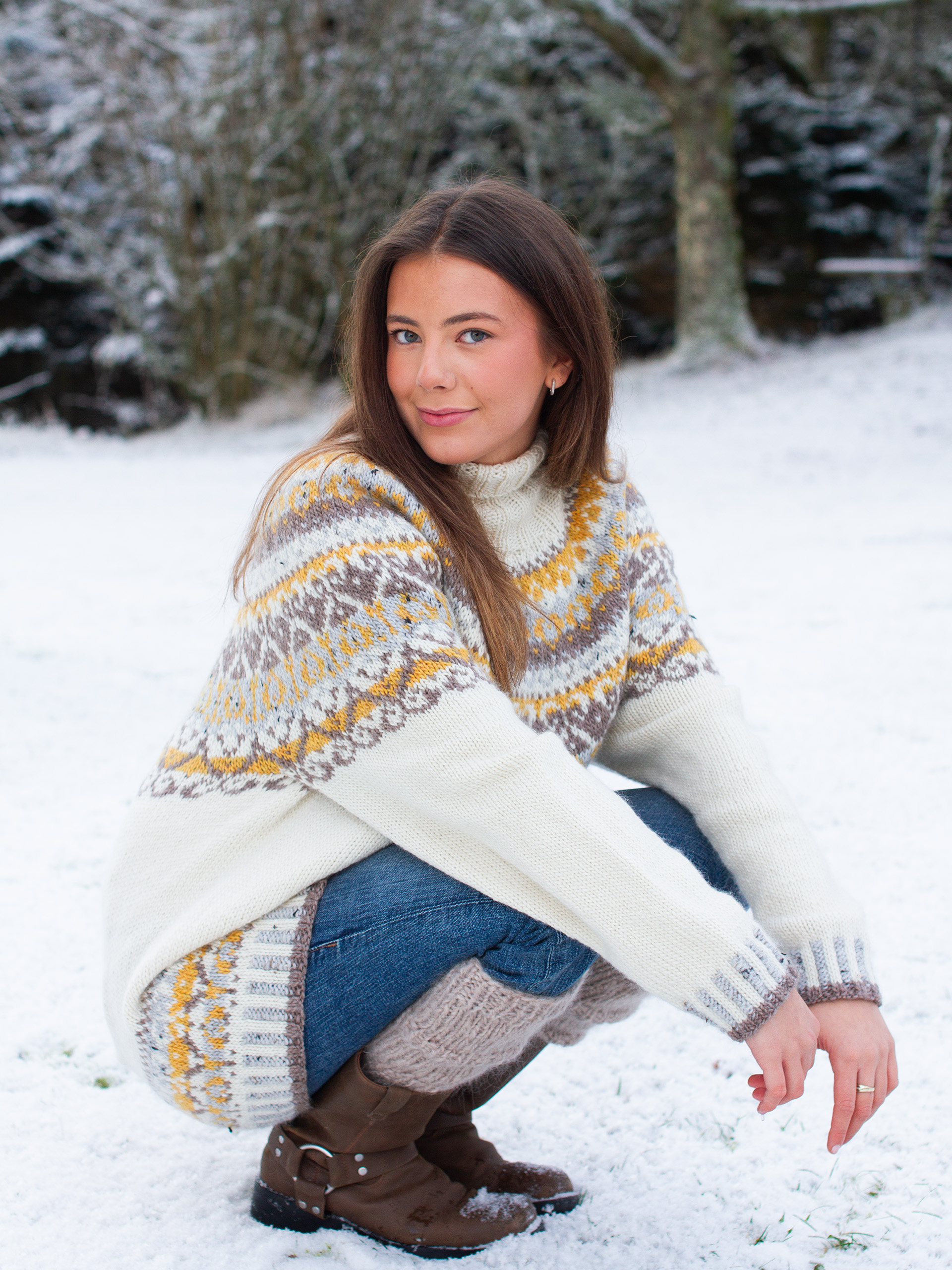 521K-16a LAVVU genser dame