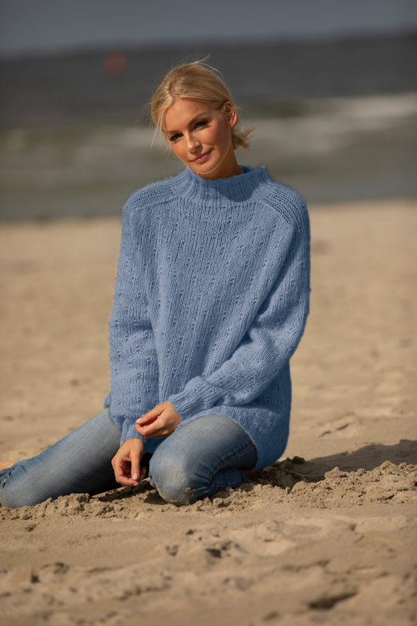 1923-2 Lys genser lys jeansblå