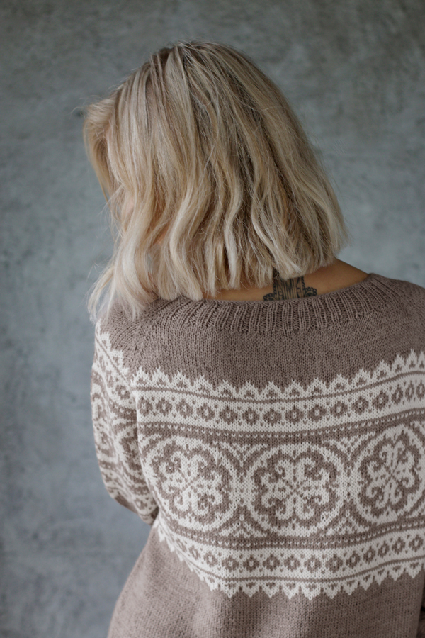 PAULINE lys brunmelert