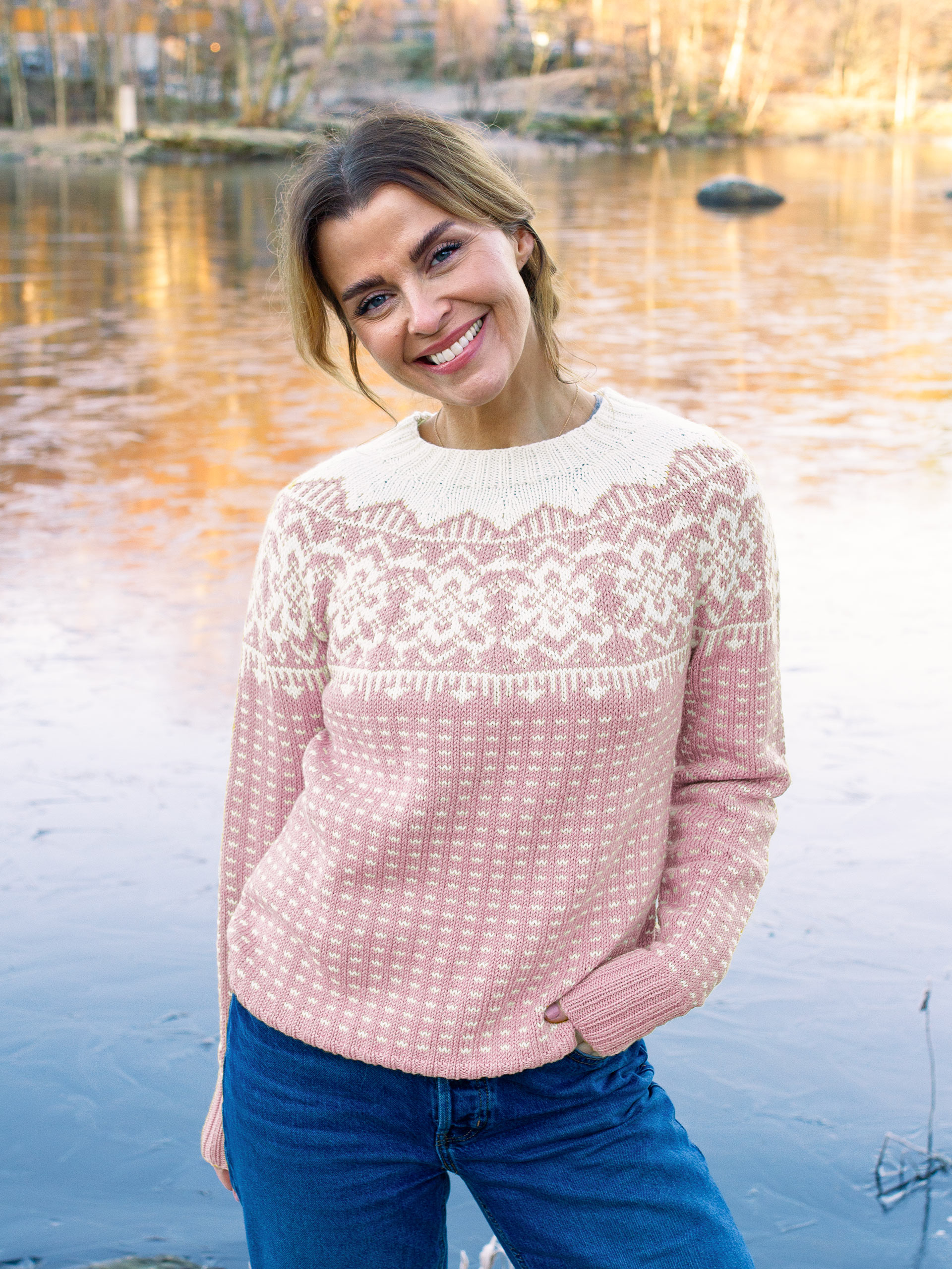 521K-03l MOY genser dame