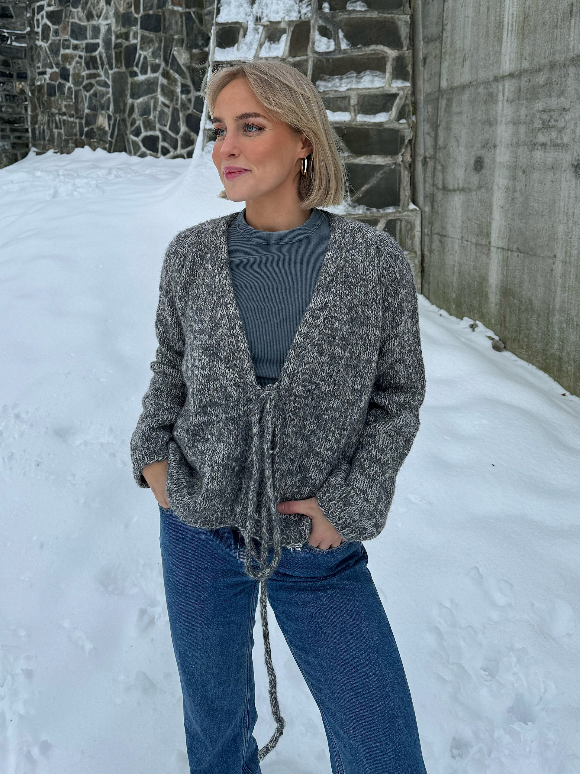 ØK 06-11 Hvitveis chunky omslagsjakke