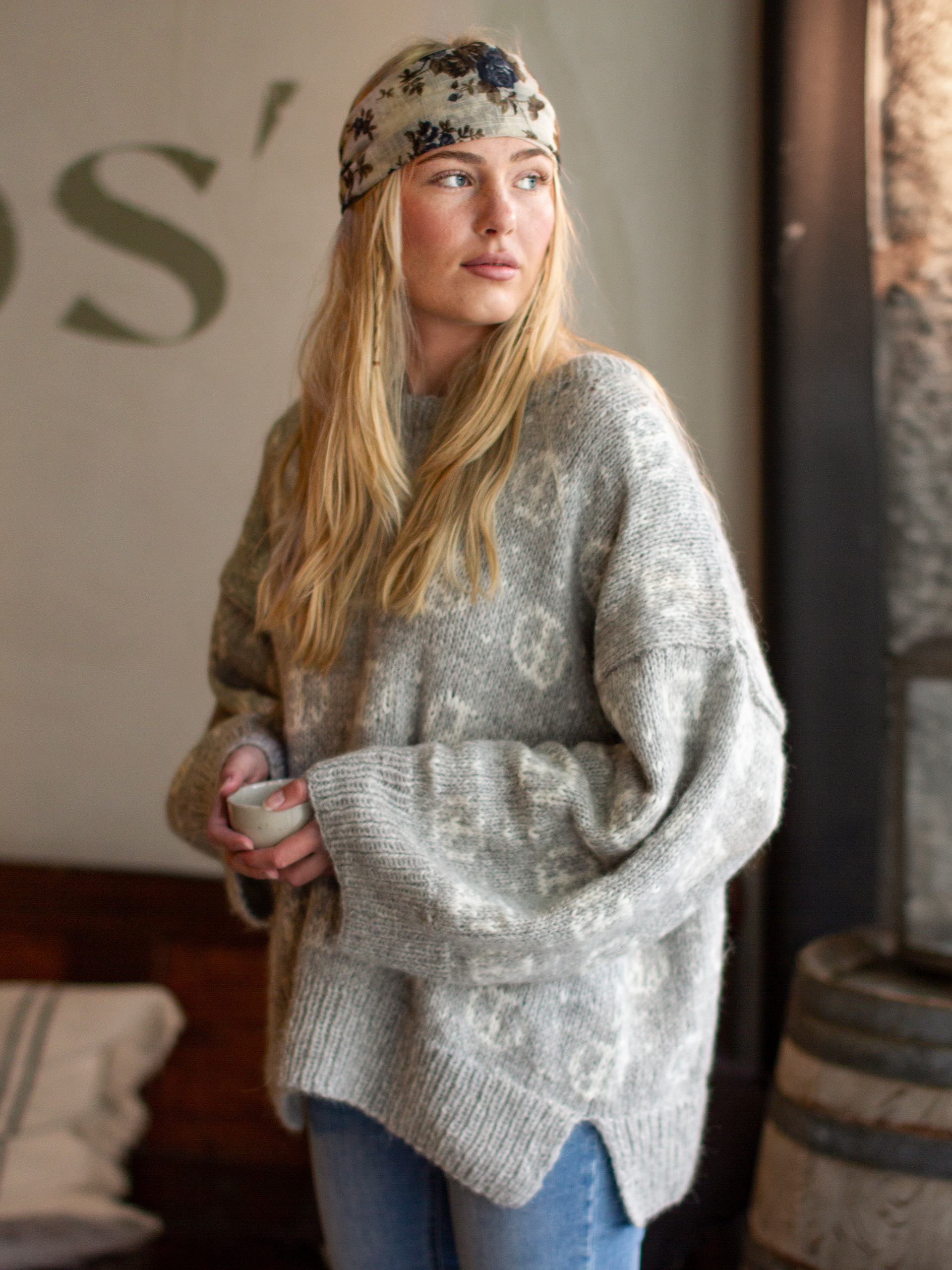 322K-05c PEACE genser