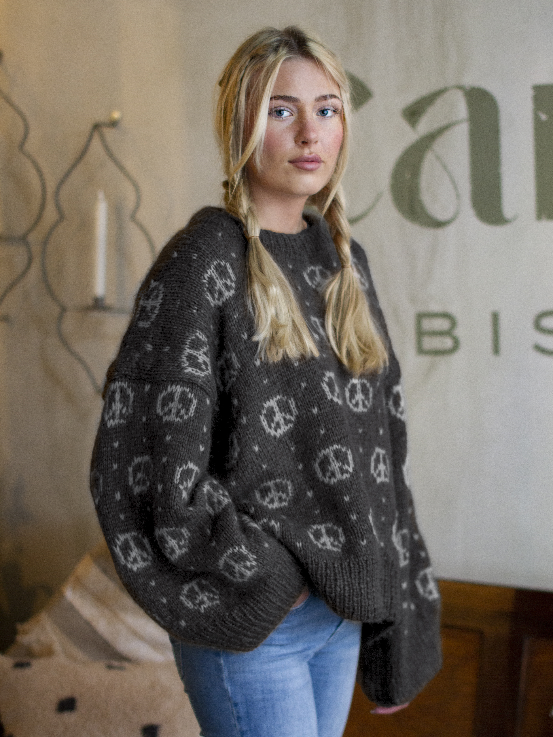 322K-05g PEACE genser