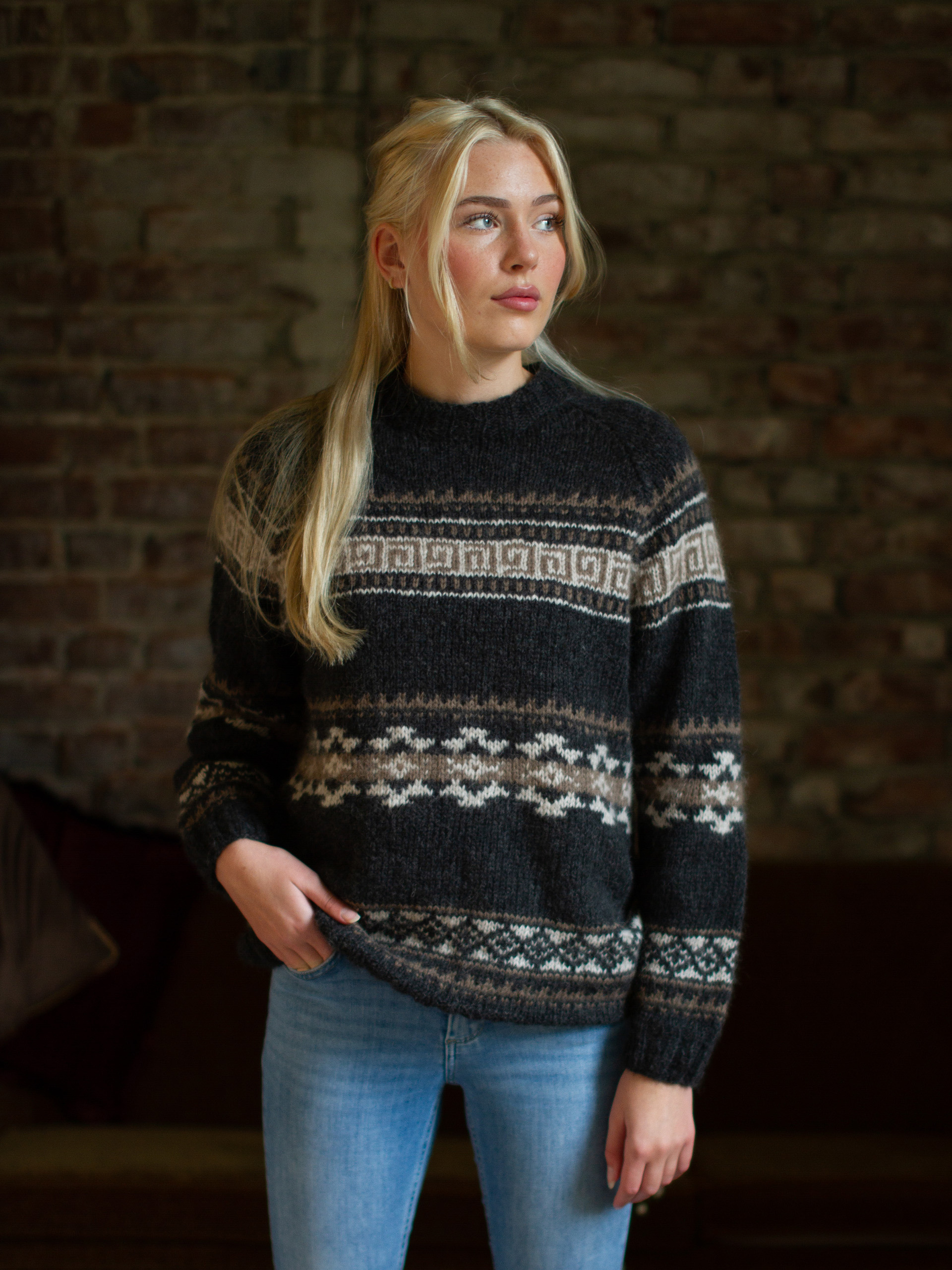 322K-09b RIVER genser