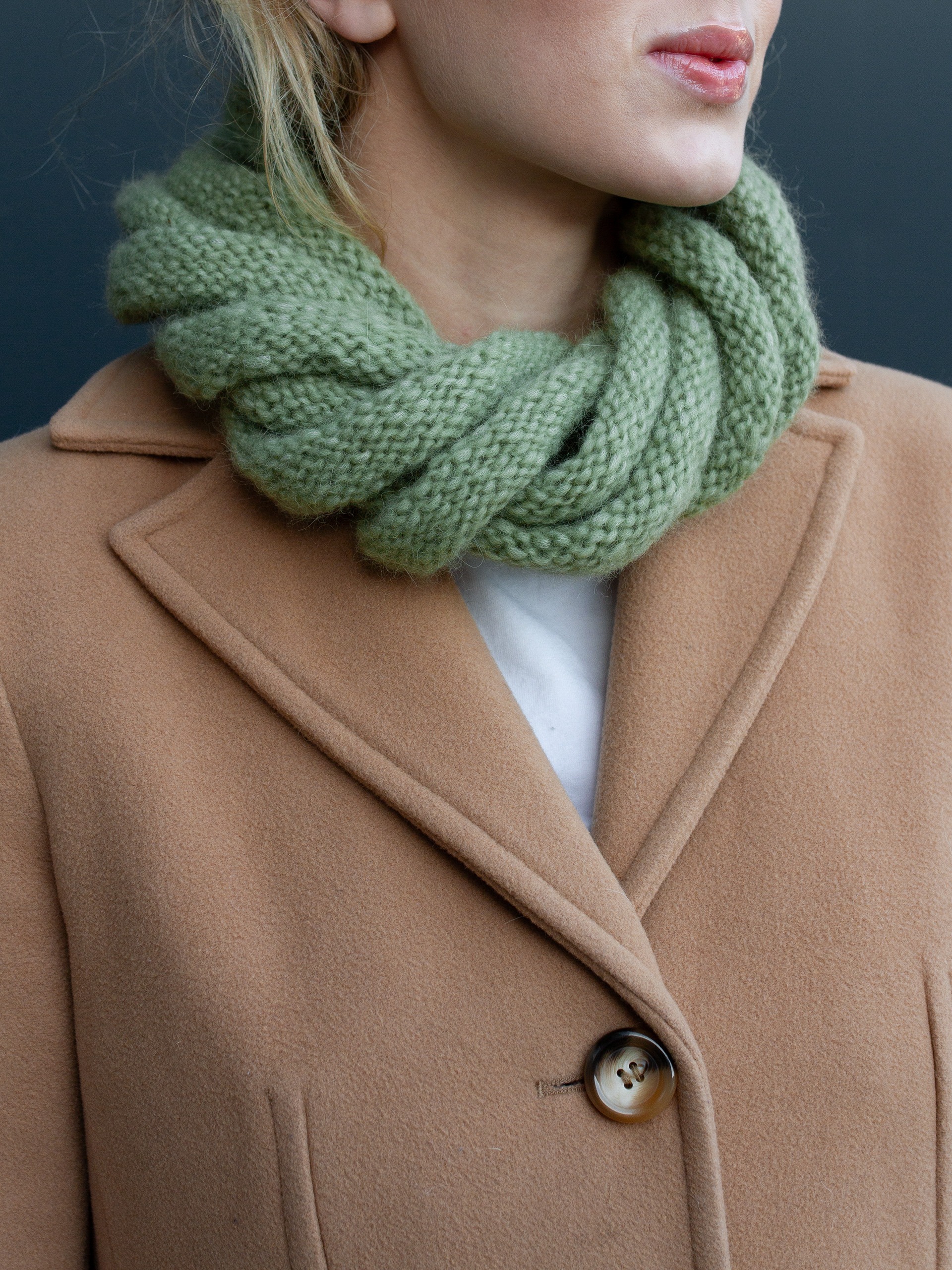 421M-01h SNOOR skjerf