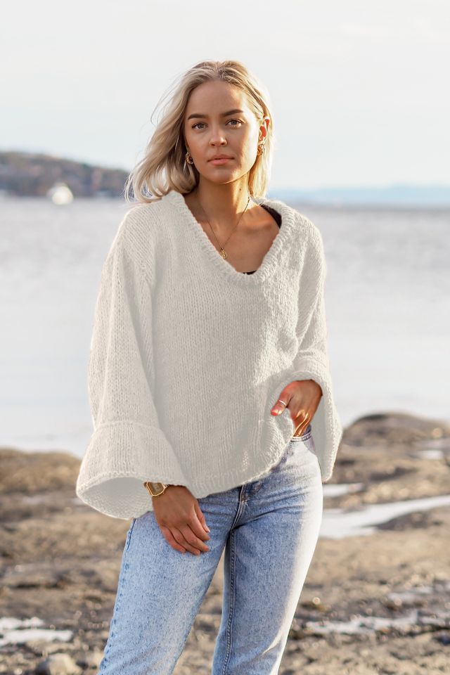 TAGETES genser naturhvit