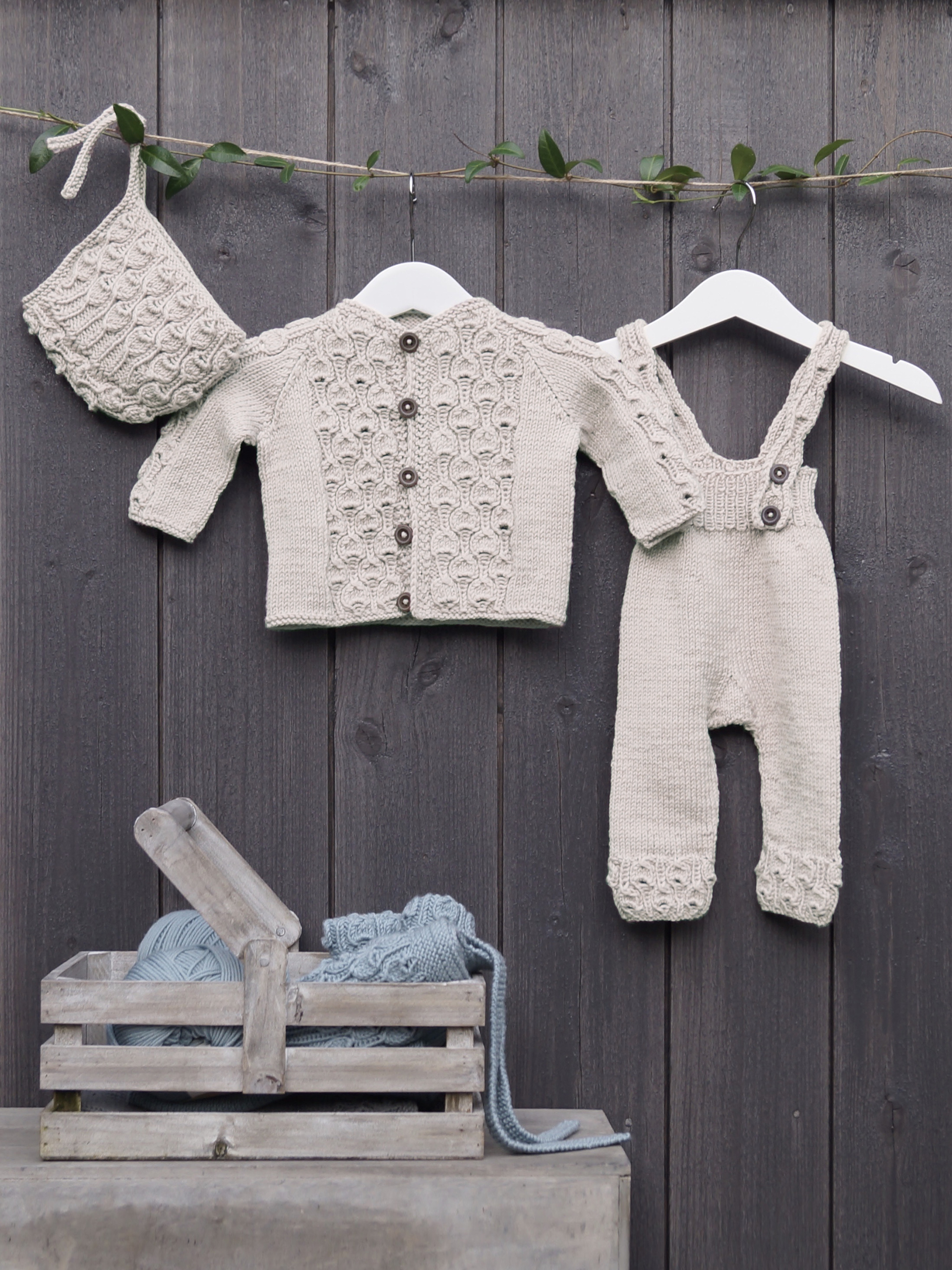 Vugge buksesett kitt