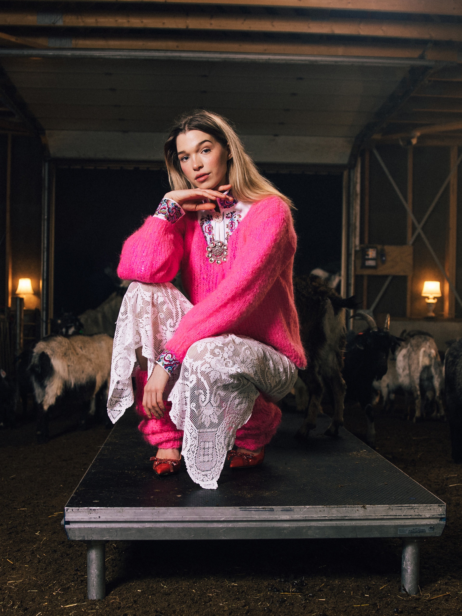 01-22b Amanda genser