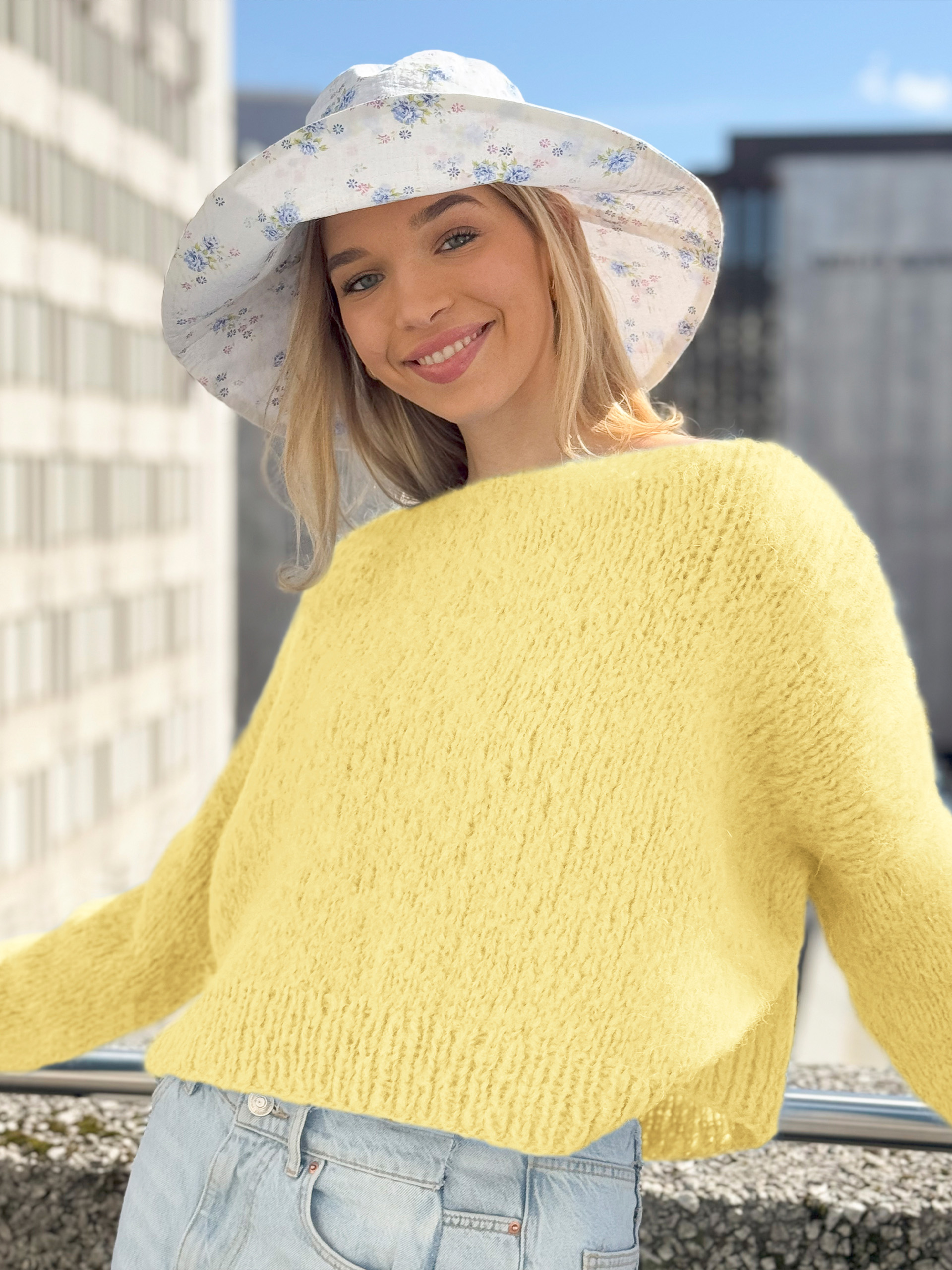 03-01d Finken genser