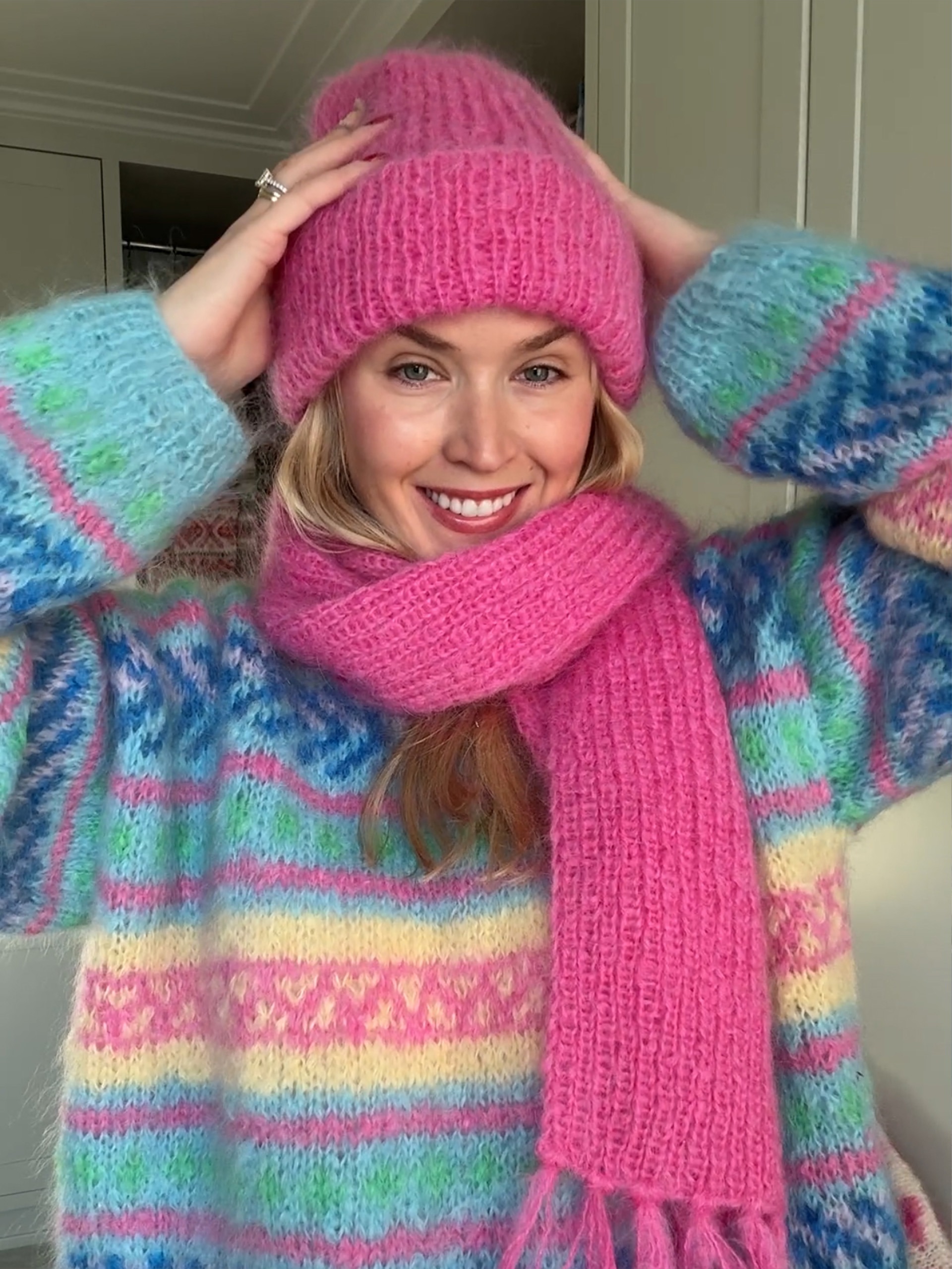 IR 05-04b Frost lue (Påfugl in Paris)