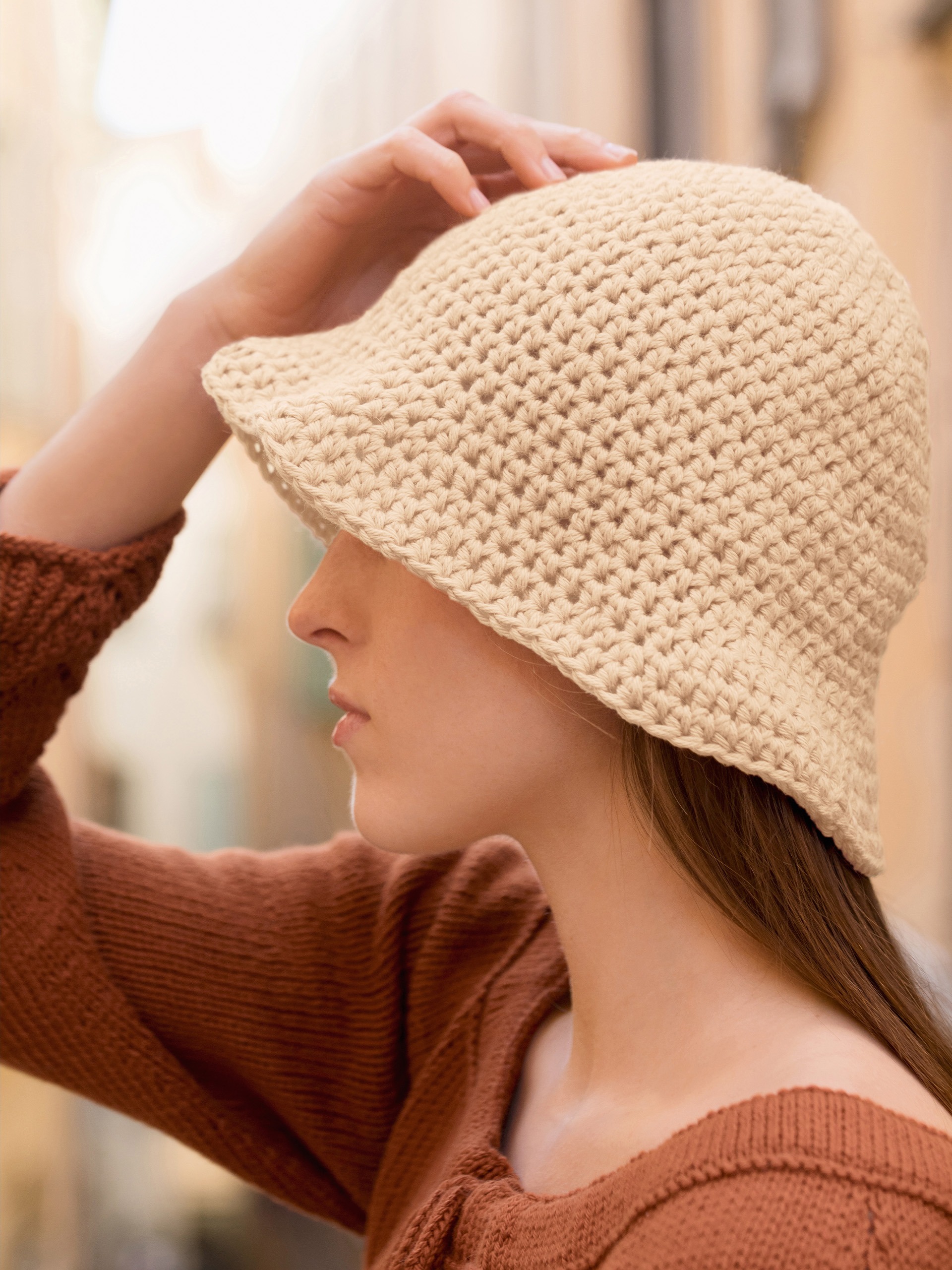 07-11d Daisy bøttehatt