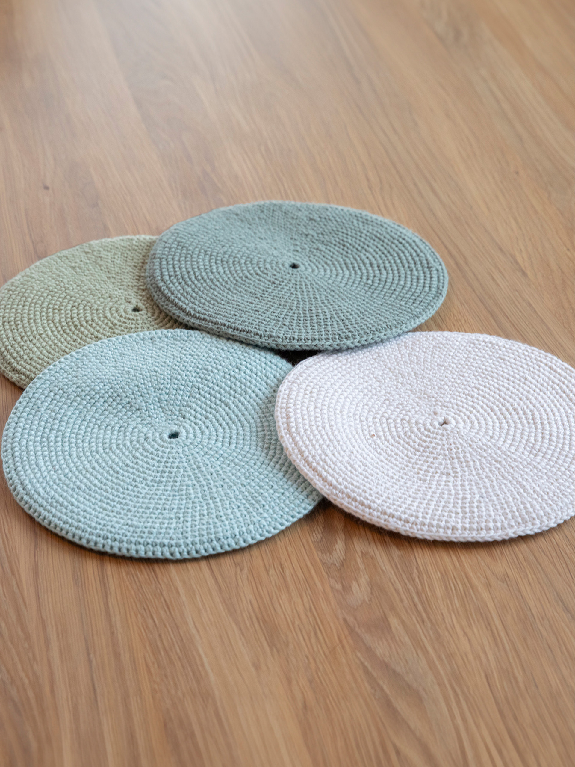 2427-22 Leia gryteunderlag