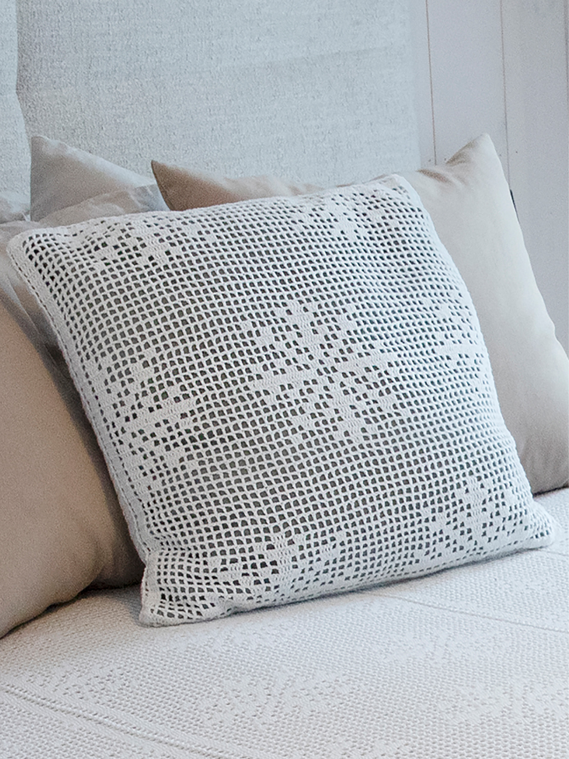 2429-1 Crystals pute