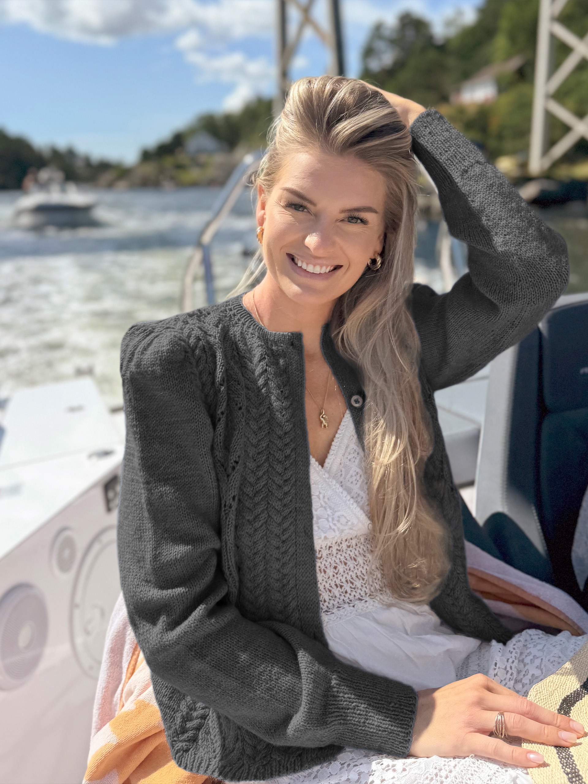 25-02c Tresser cardigan (Stay)