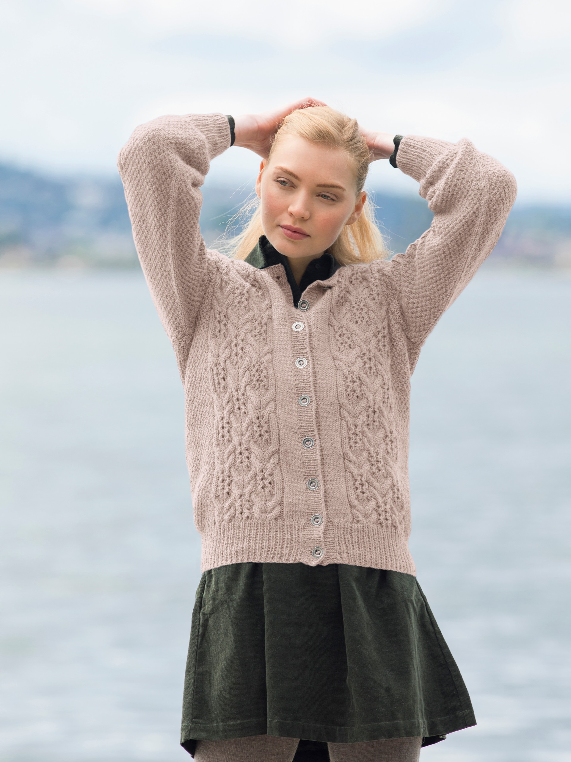 25-04h Paula cardigan