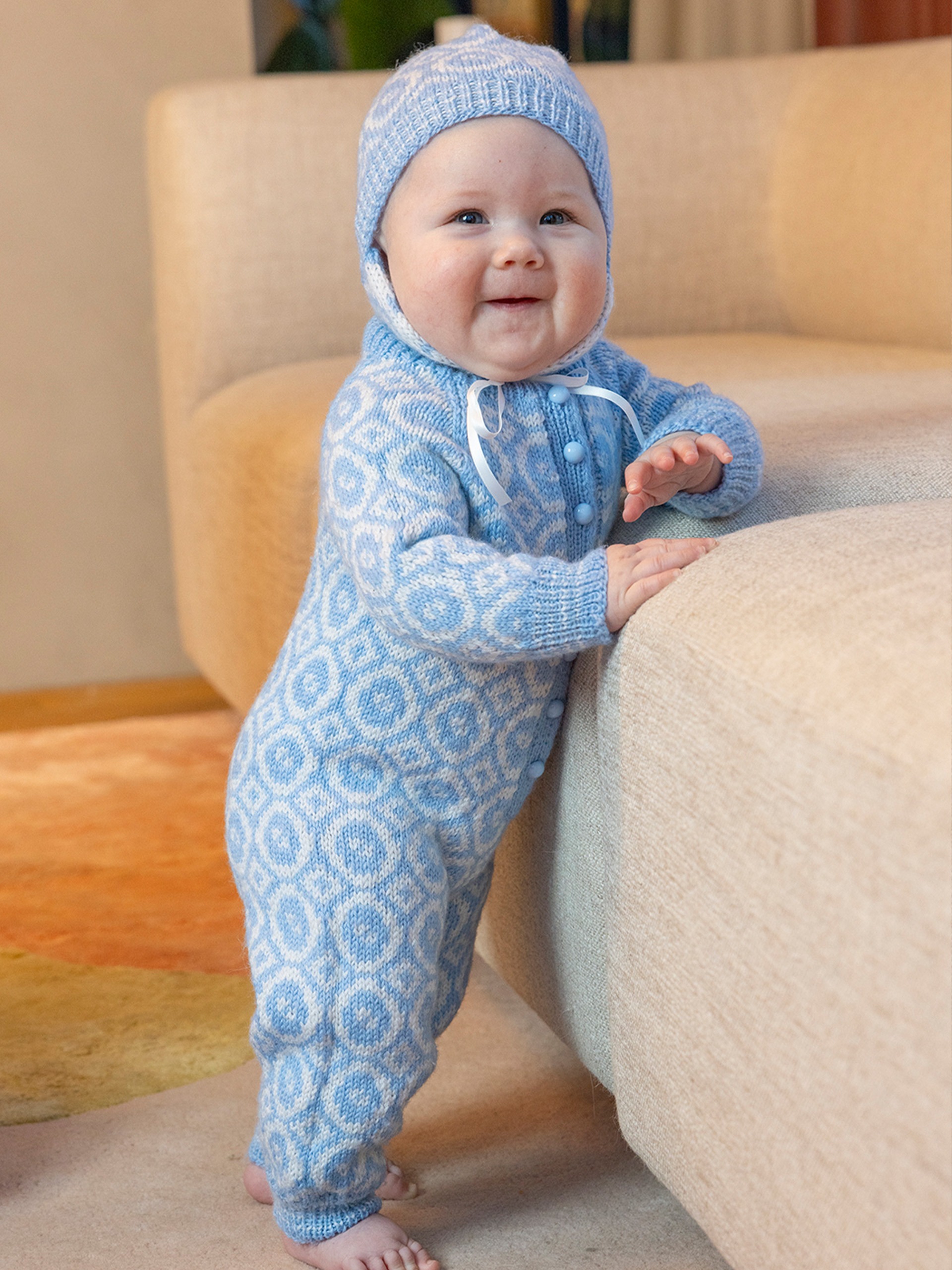 2506-3 Maximus dress og lue