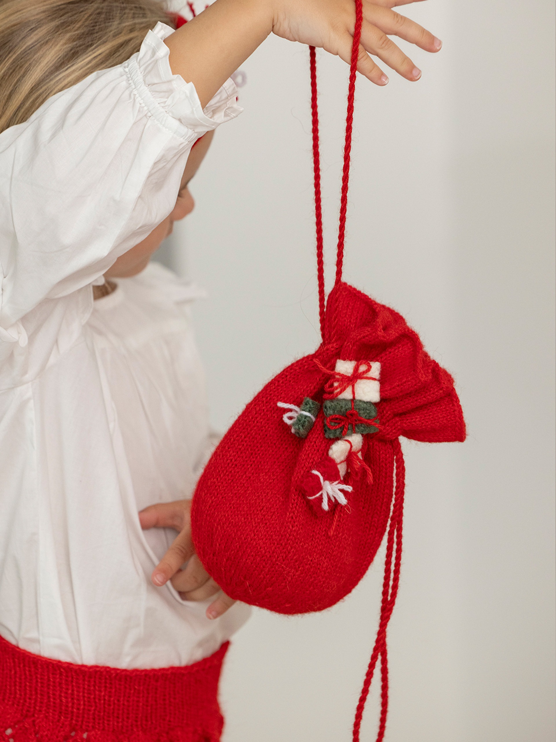 2522-6 Christmas pompadur