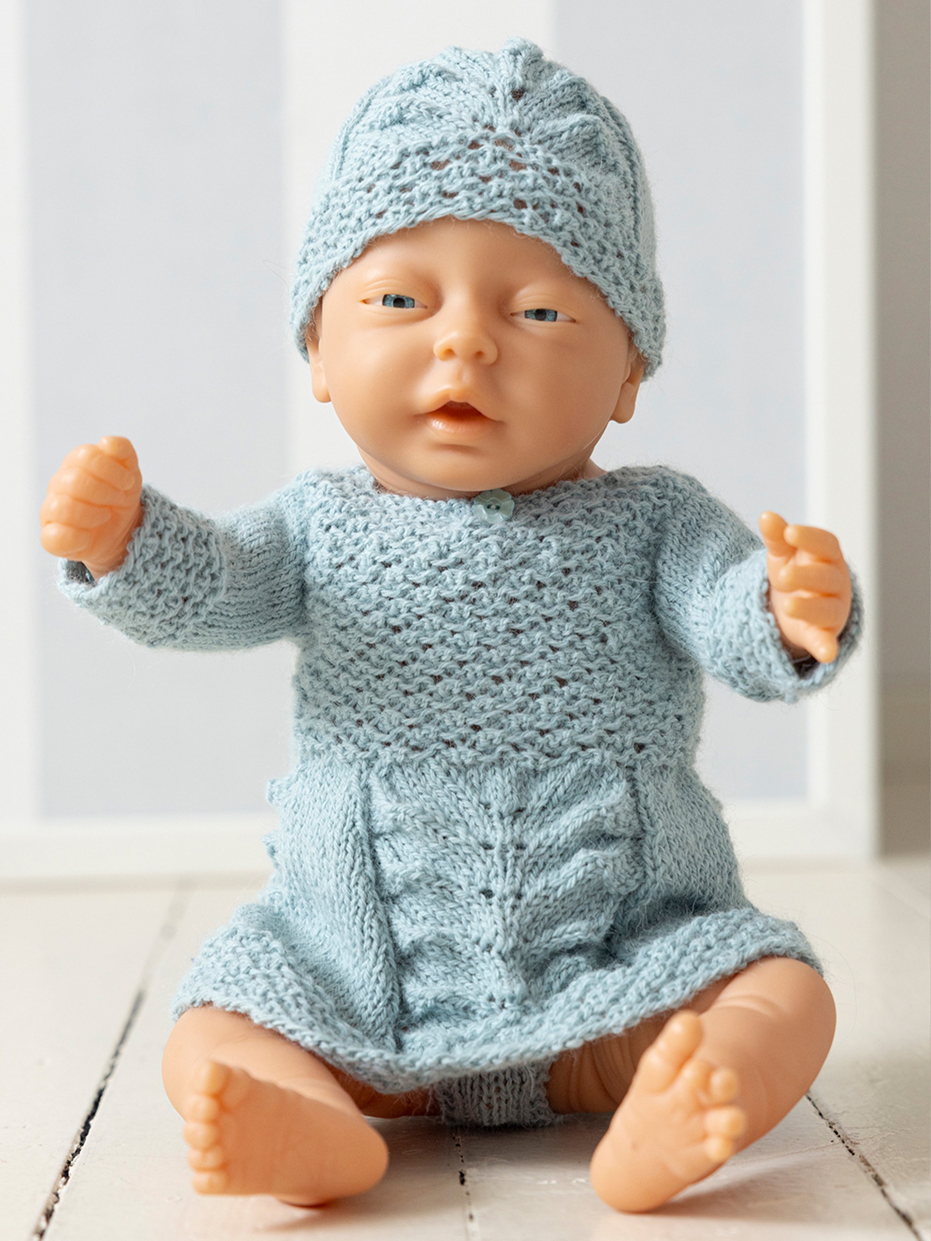 2607-11 Julie dukkekjole, lue og truse