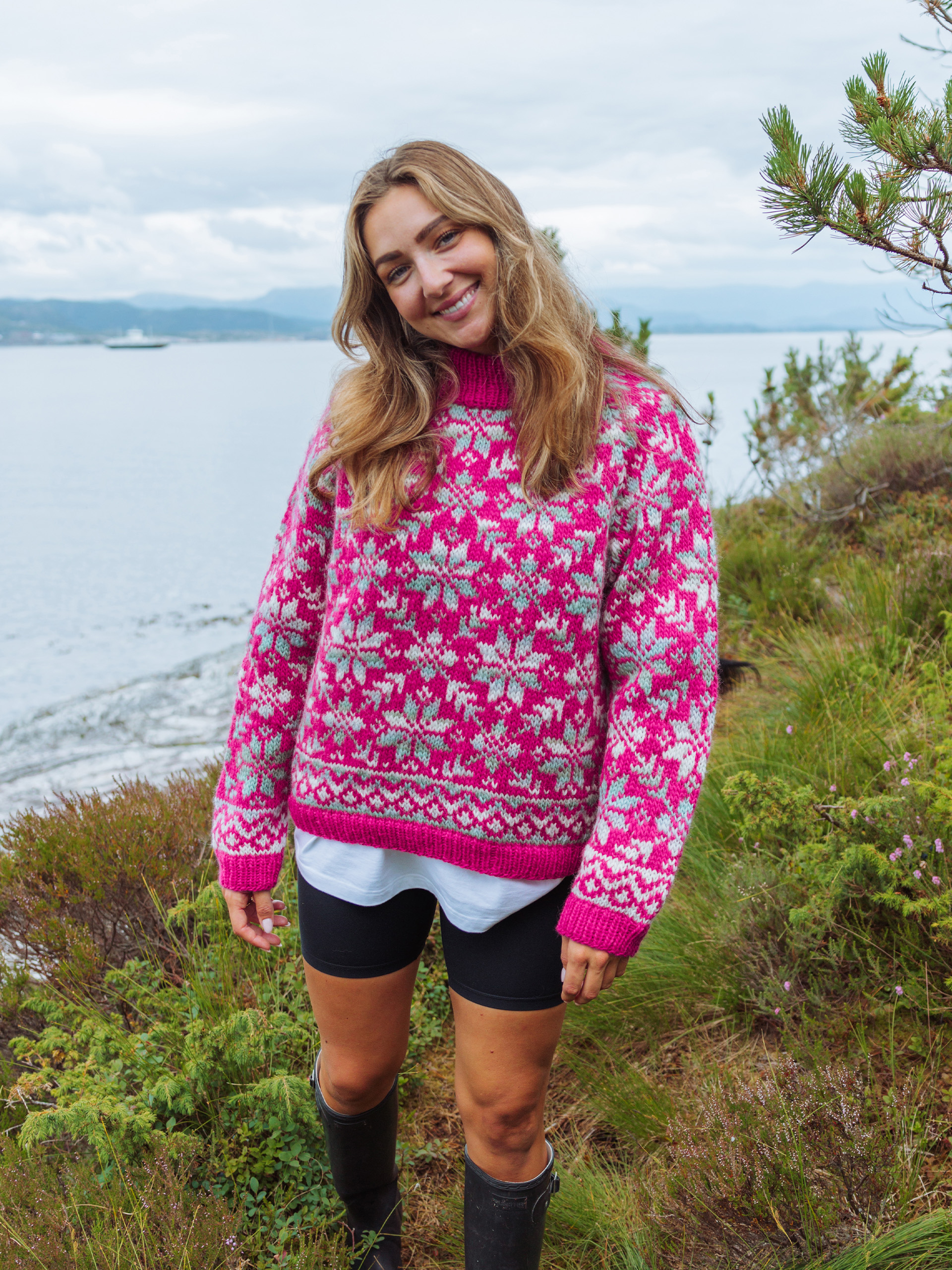 316-21b Carly genser (Older + Pretty Print)