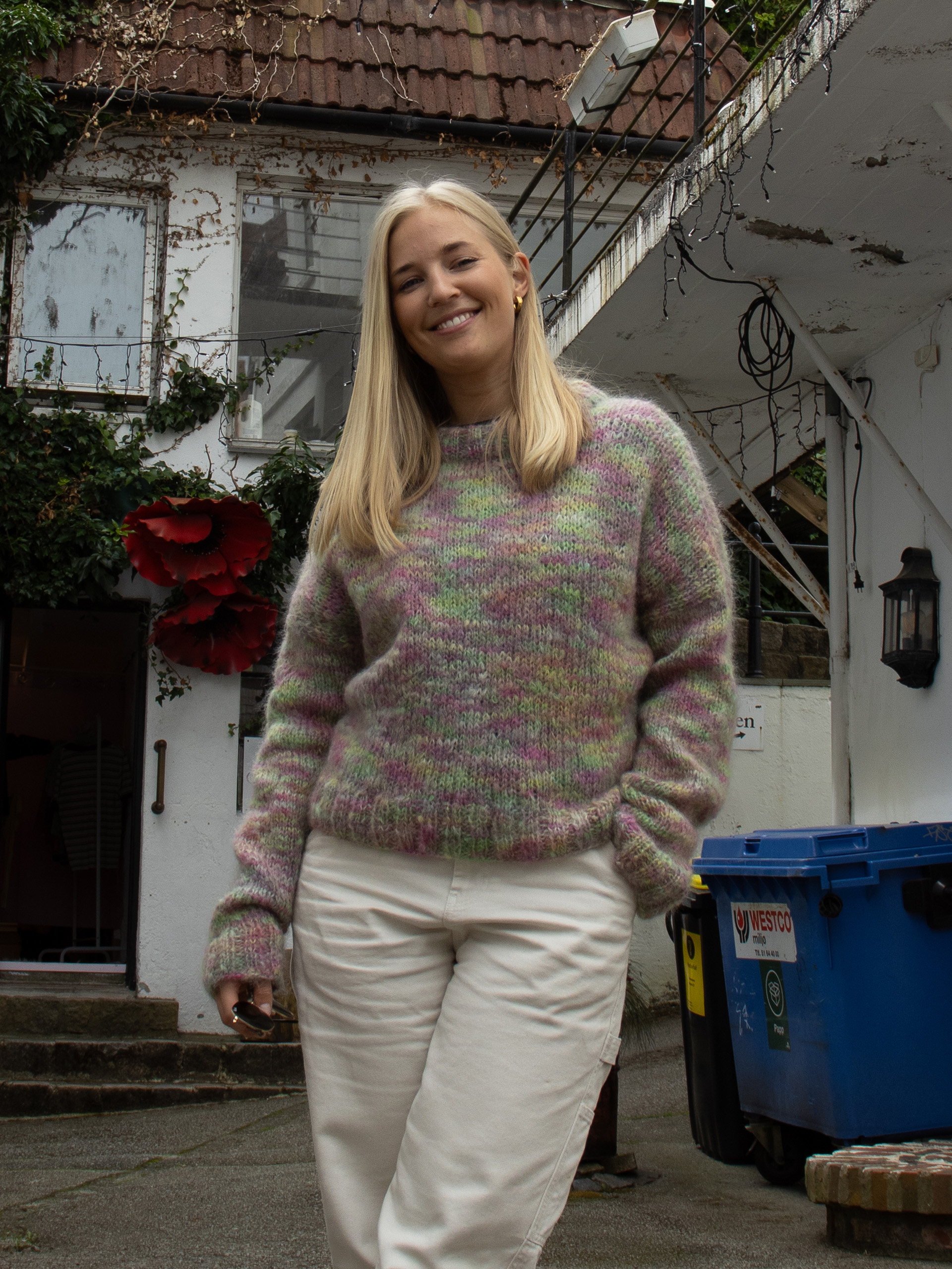 321-02b Callie genser