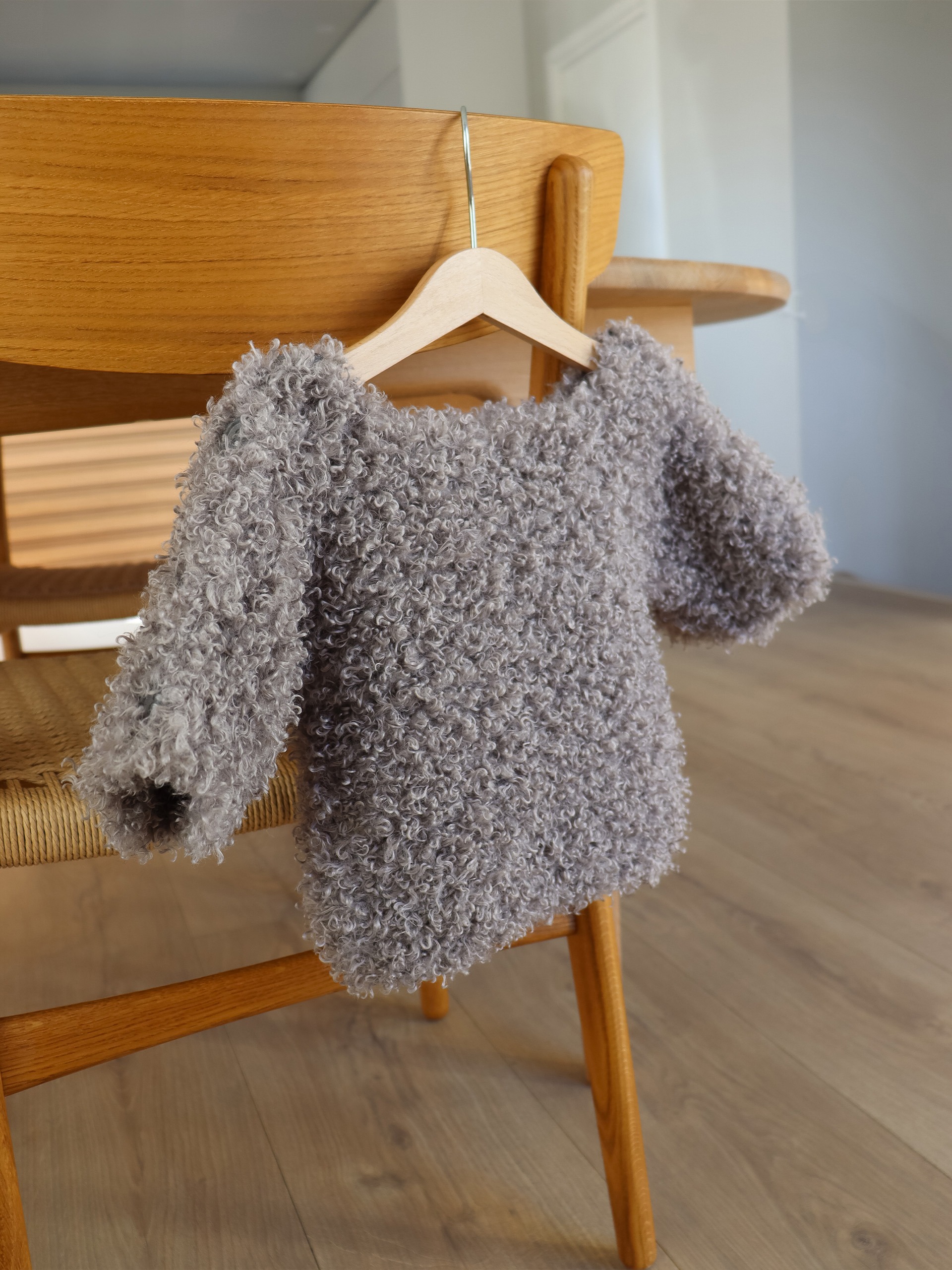 328-07 Cuddles genser