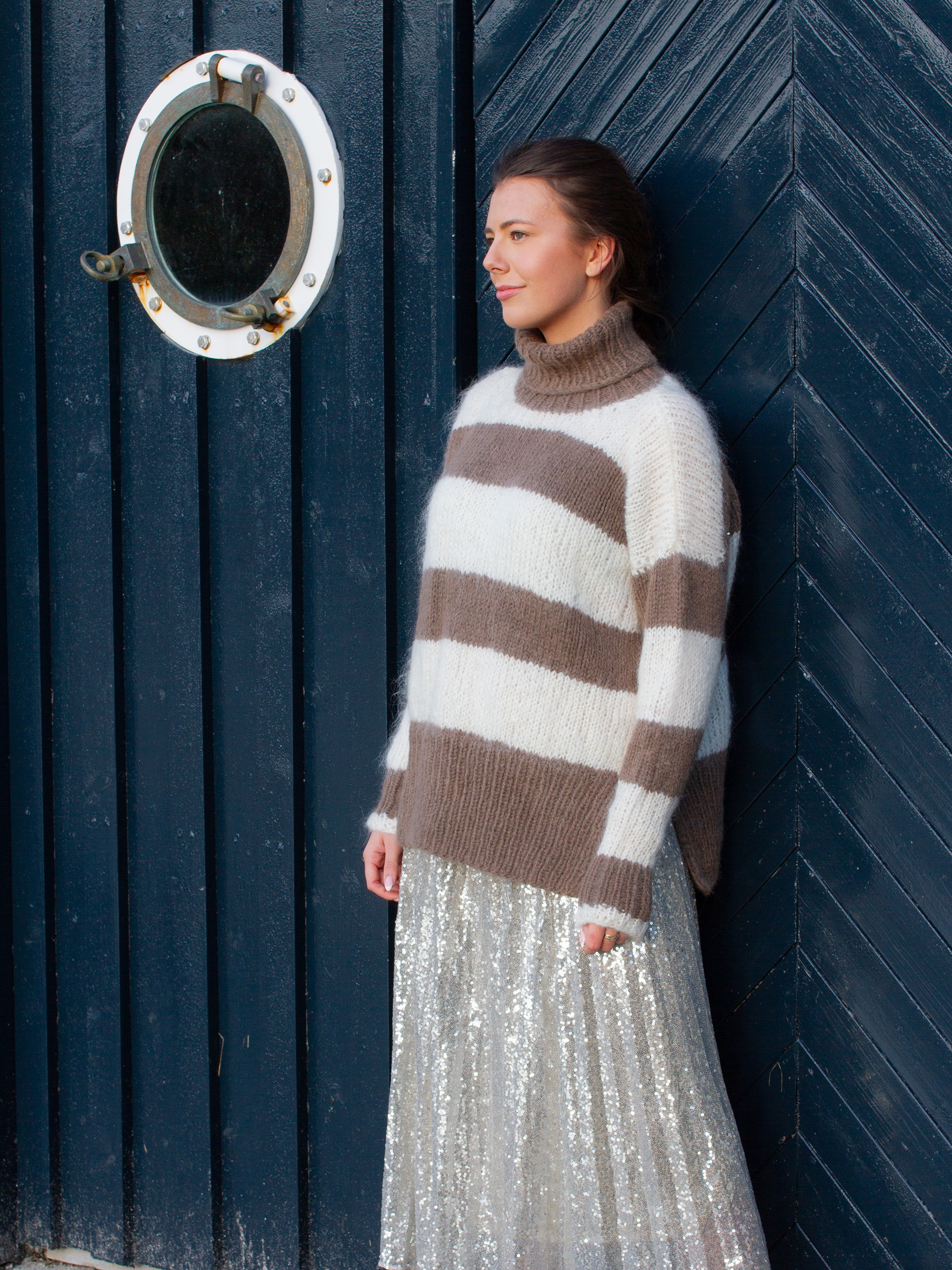 524K-01A Elly genser