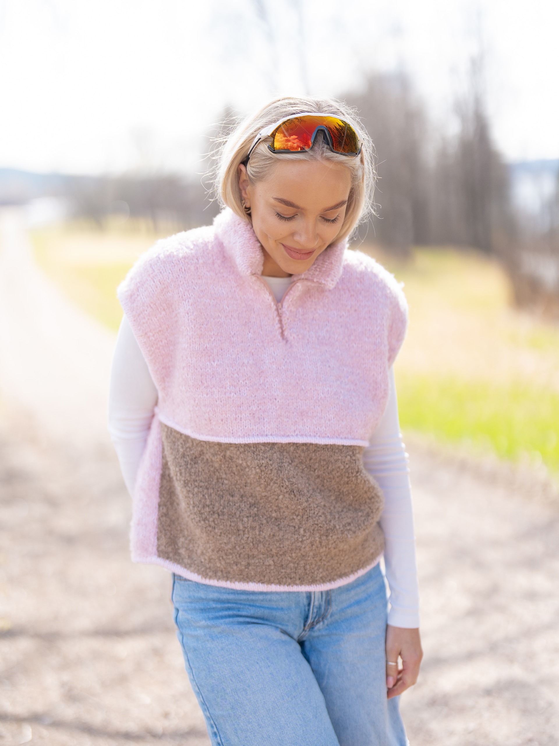 621V-08b Rilo zip knit vest lang