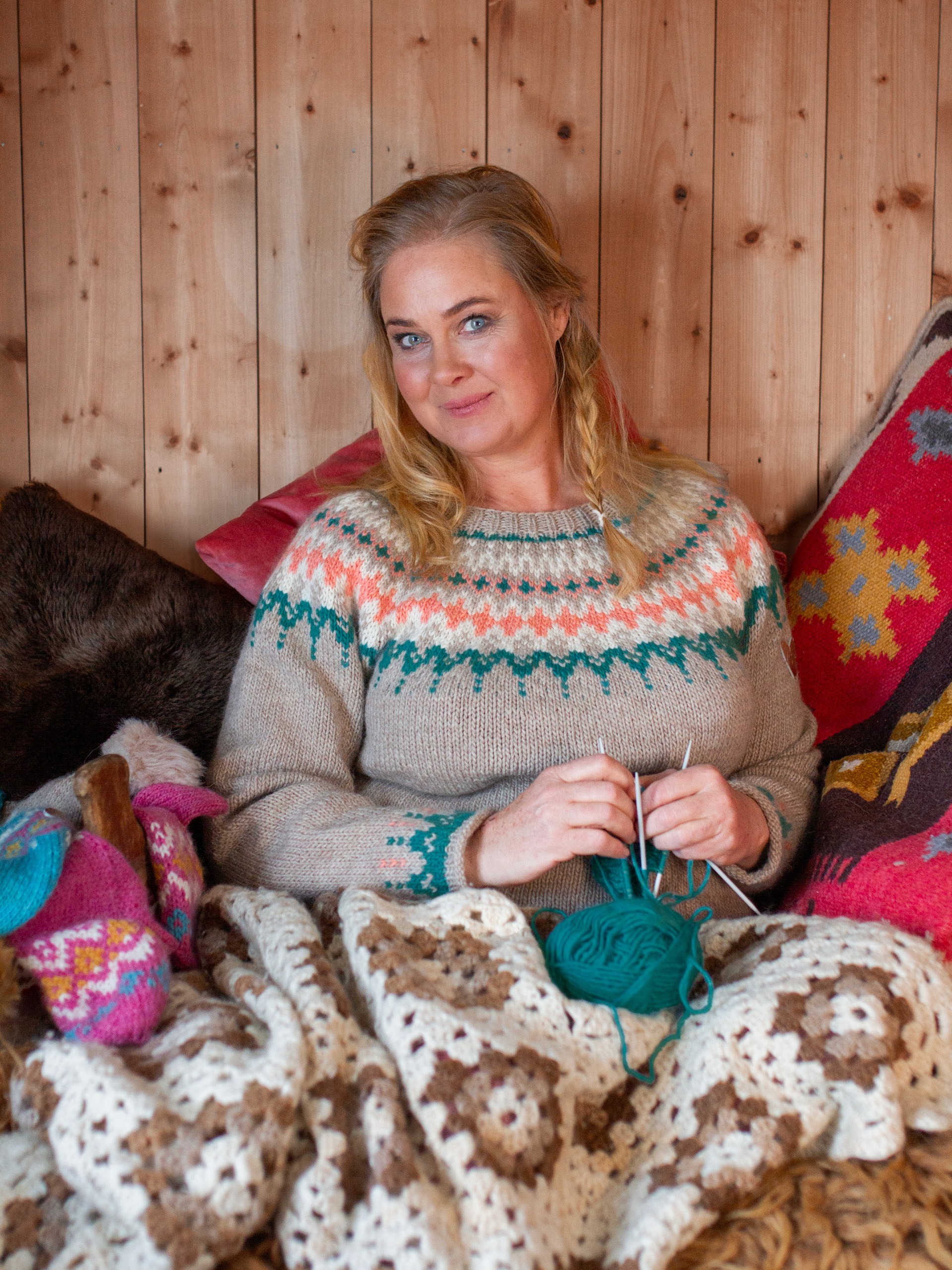 422K-03p GLEÐI genser