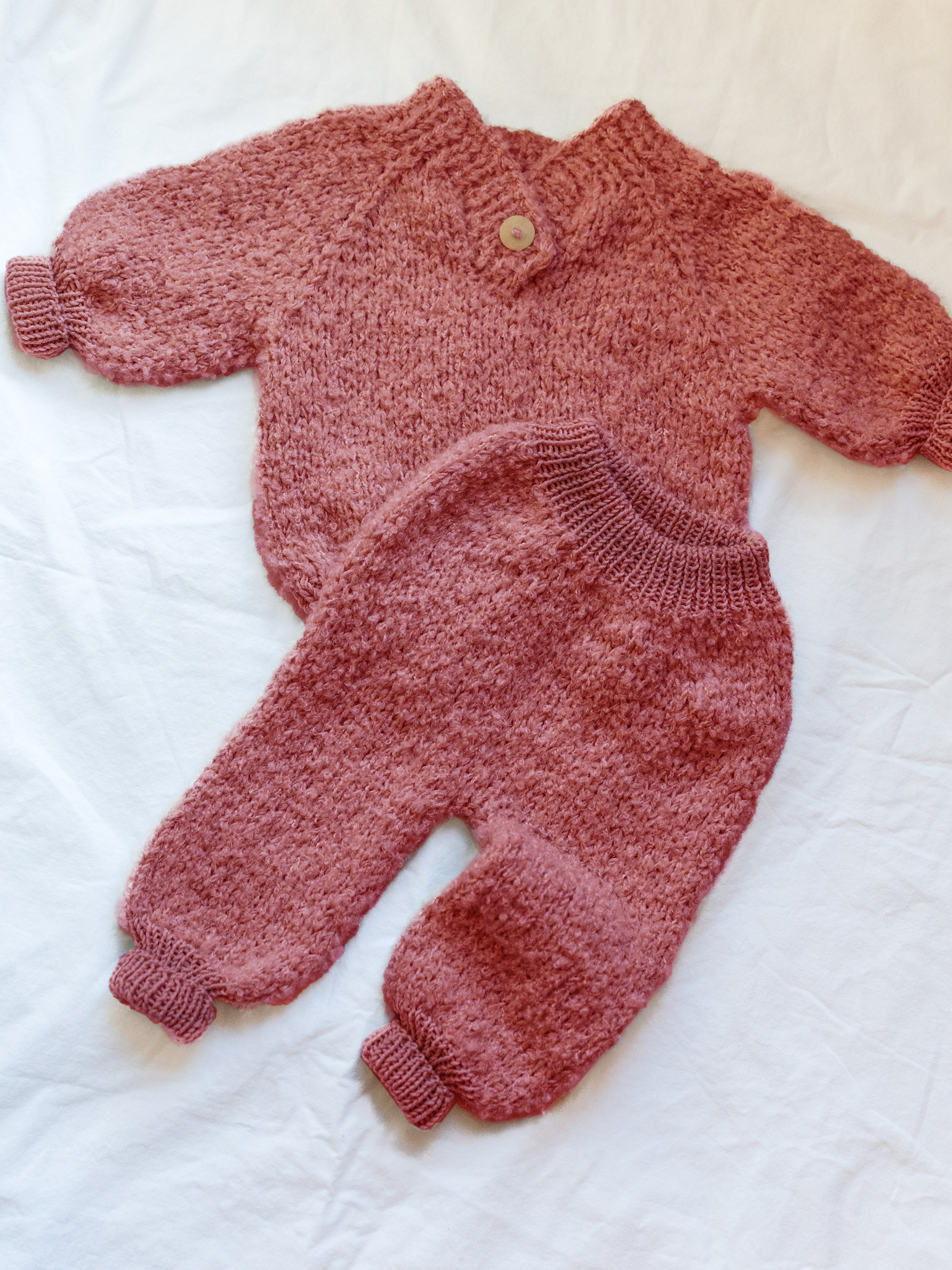 521V-03i WILLIE sett 0-6 år