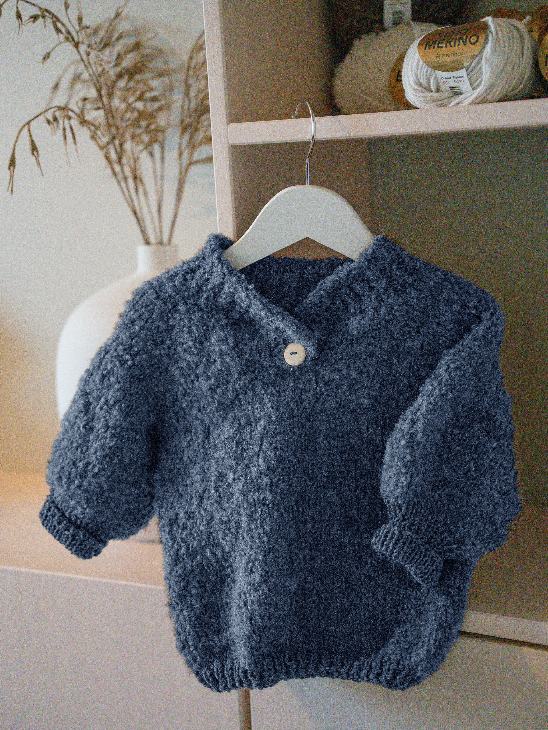 521V-03g WILLIE sett 0-6 år