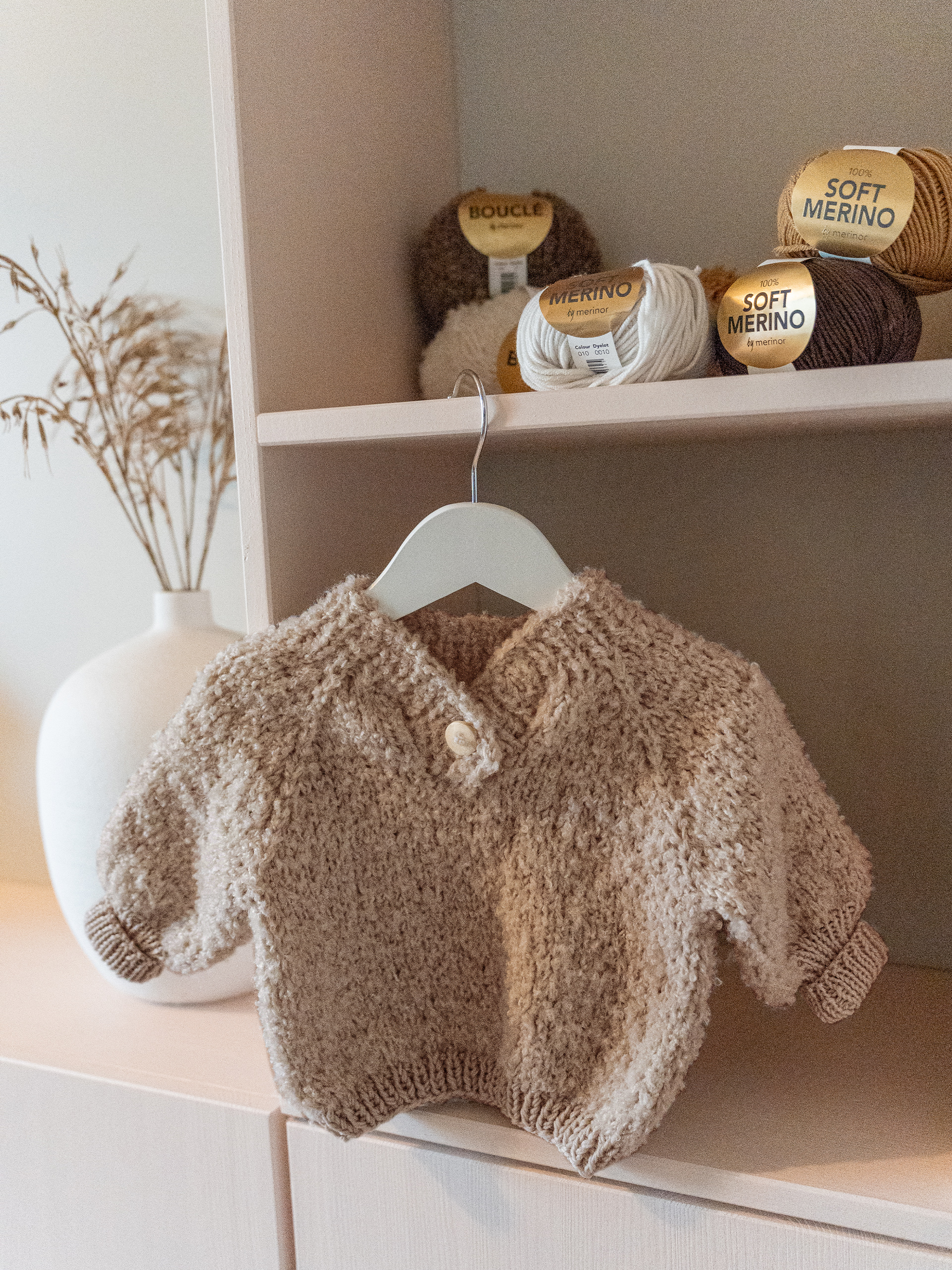 521V-03h WILLIE sett 0-6 år