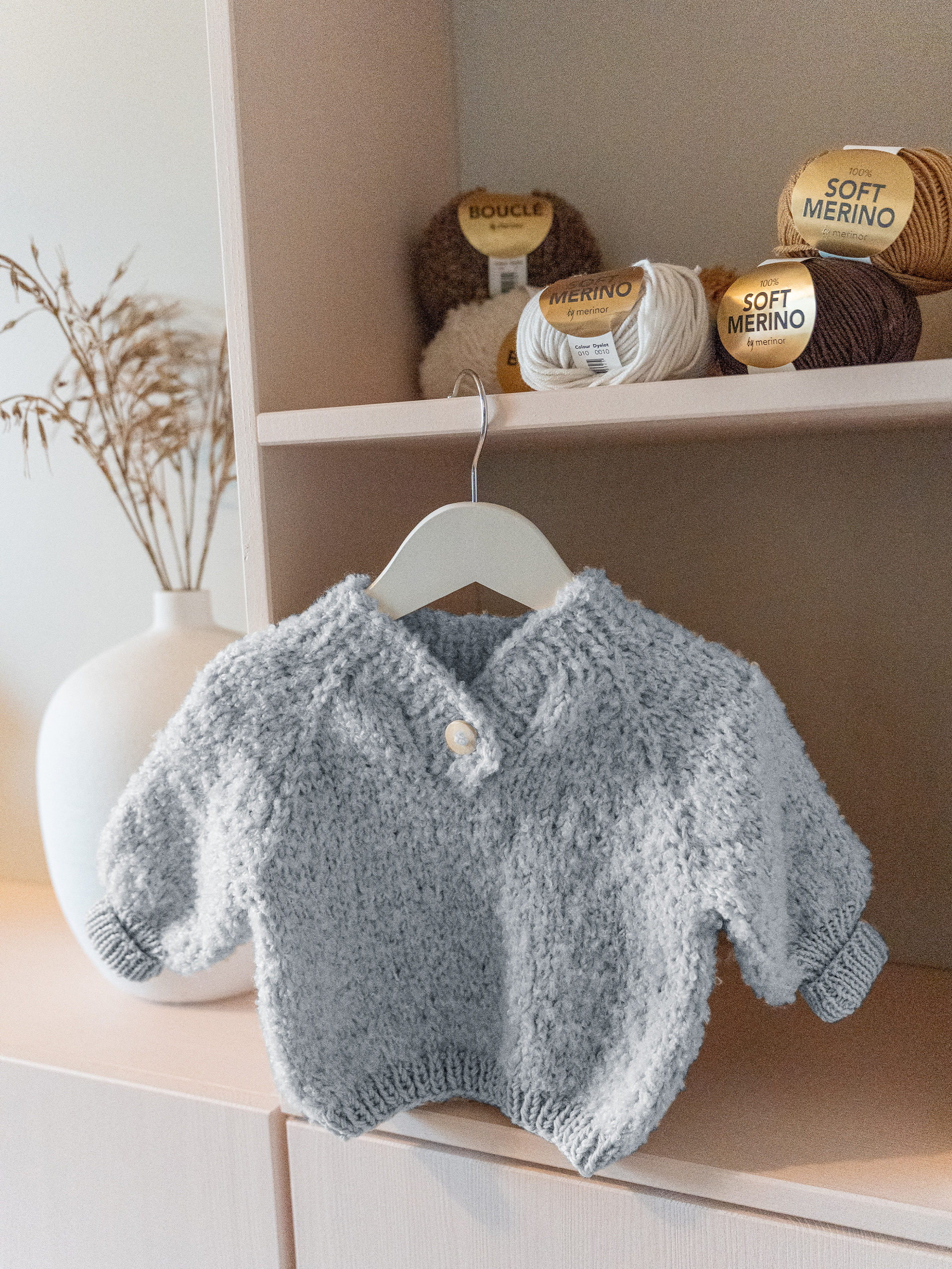 521V-03e WILLIE sett 0-6 år