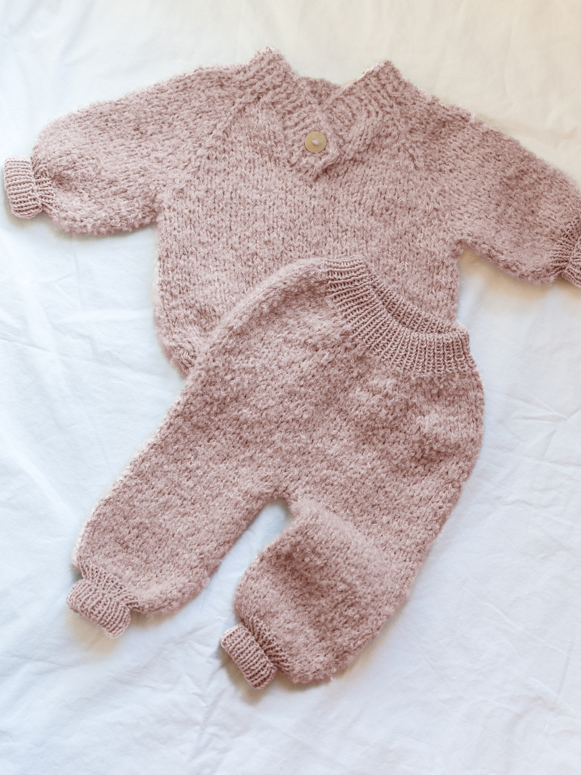 521V-03f WILLIE sett 0-6 år